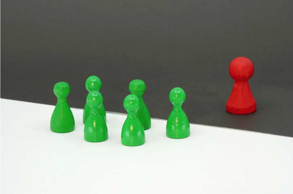 La IA como aliada para potenciar el talento, no para reemplazarlo (O cómo no cargarte tu equipo en nombre de la innovación)